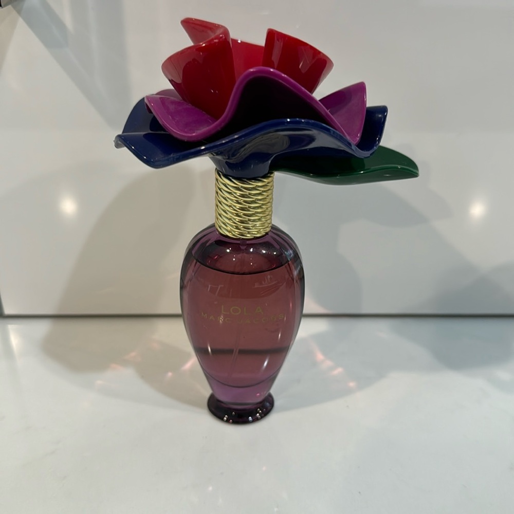 Lola by Marc Jacobs 1.7oz great condition as shown